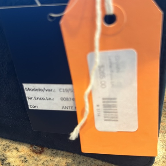 Designer Daniela, classic, elegant, navy blue suede purse with matching loafers - Picture 4 of 4